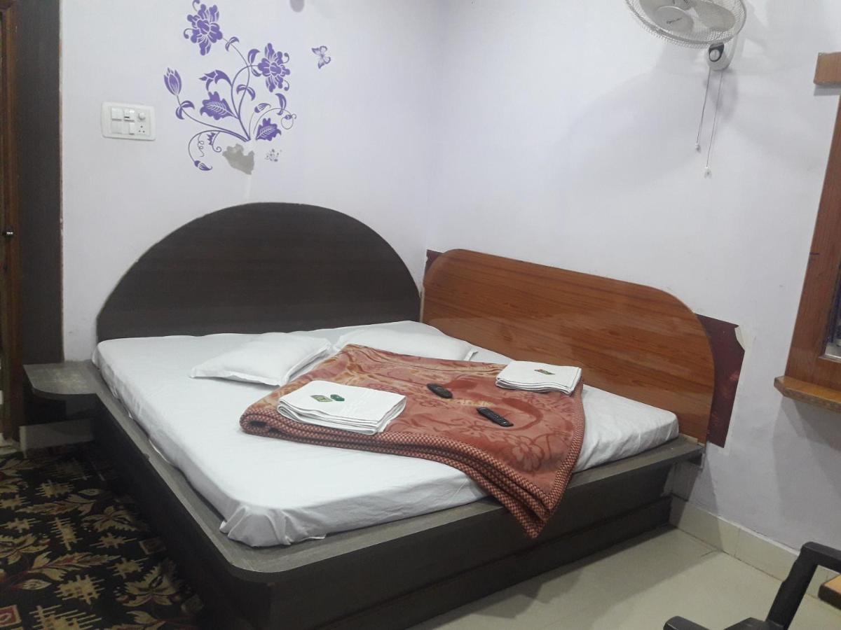 Hotel Rajvihar Pachmarhī Exterior foto