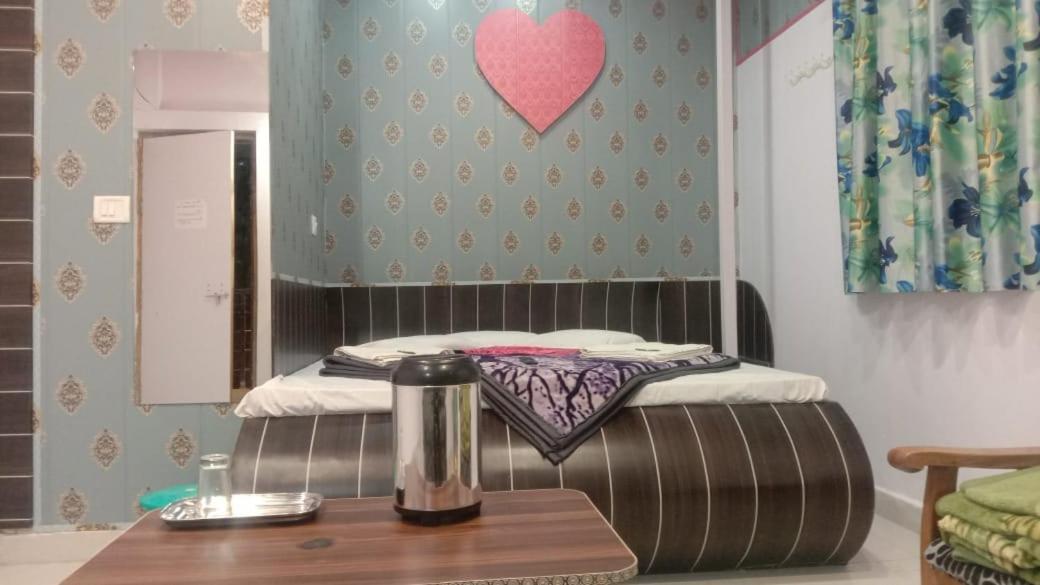 Hotel Rajvihar Pachmarhī Cameră foto