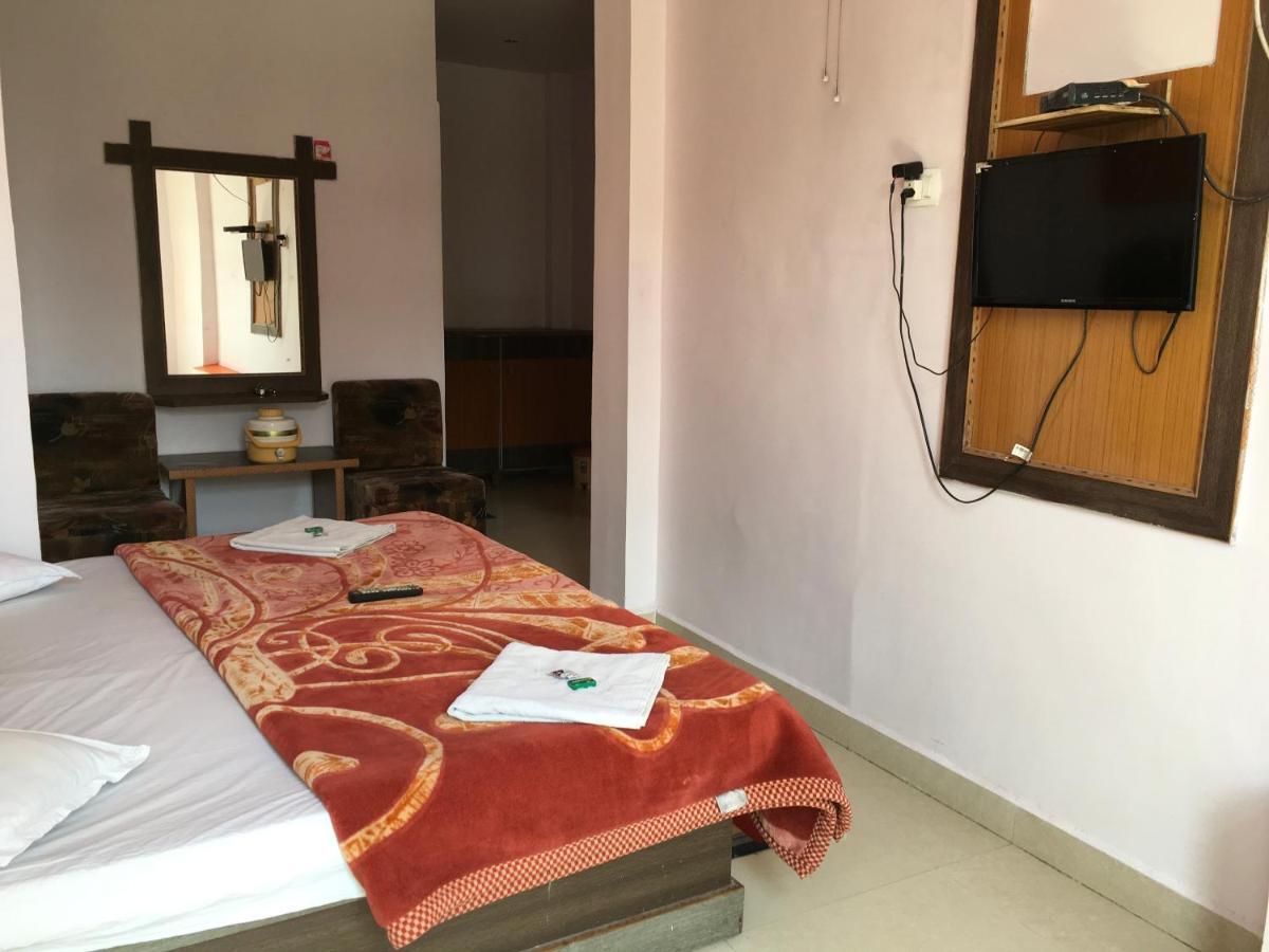 Hotel Rajvihar Pachmarhī Exterior foto